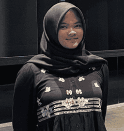 Nisrina Putri
